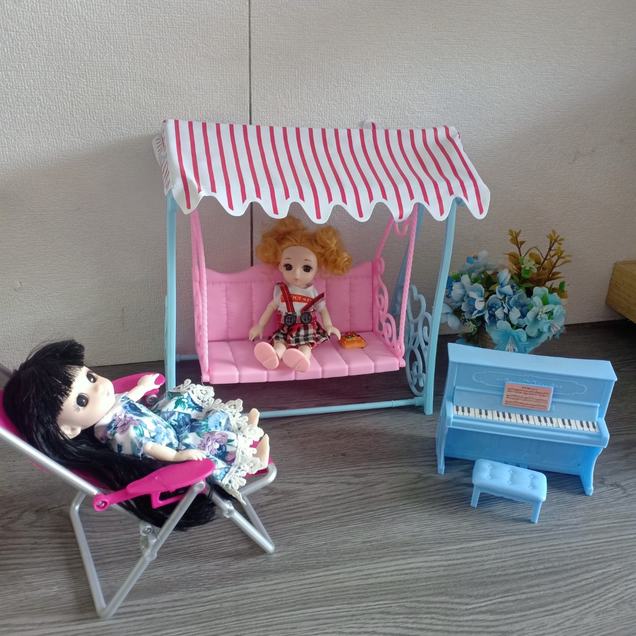 Mô hình xích đu cho búp bê 30cm Animedoll 638