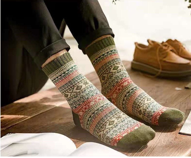 Vớ Tất Trơn Cao Cổ Nam Nữ Phong Cách Cổ Điển | Tất Cotton Dày, Thoáng, Co Giãn Tốt
