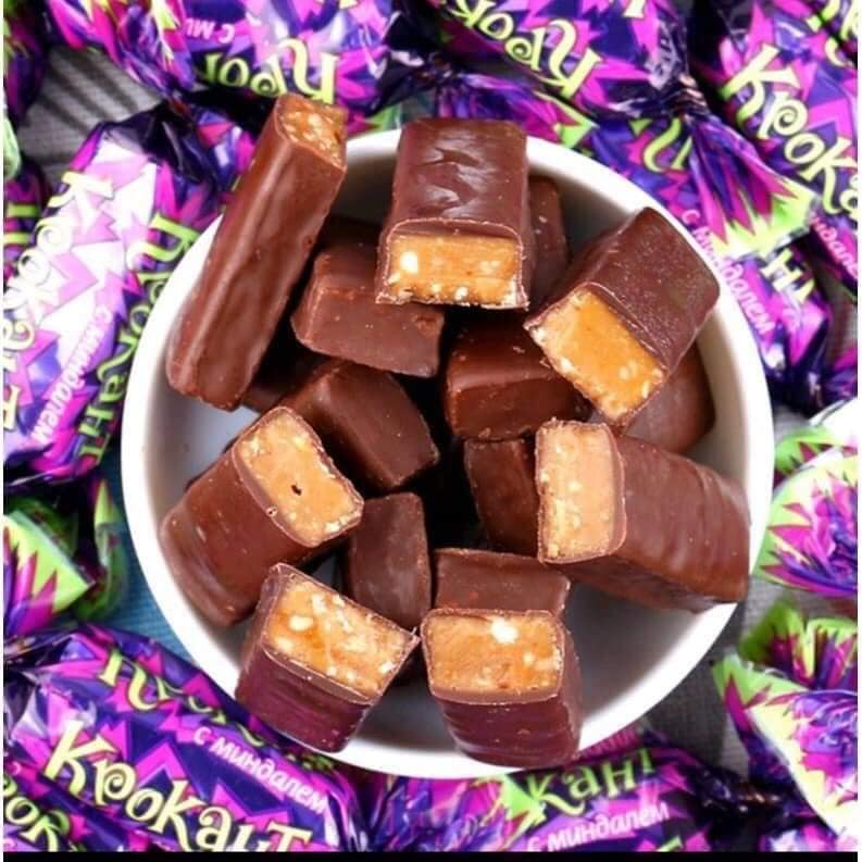 Kẹo tím Nga Kpokaht socola hạnh nhân 180g