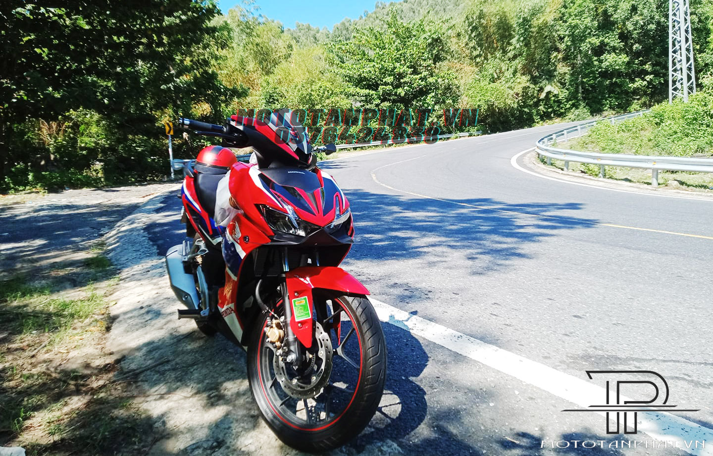 Cánh gió moto GP Winner X
