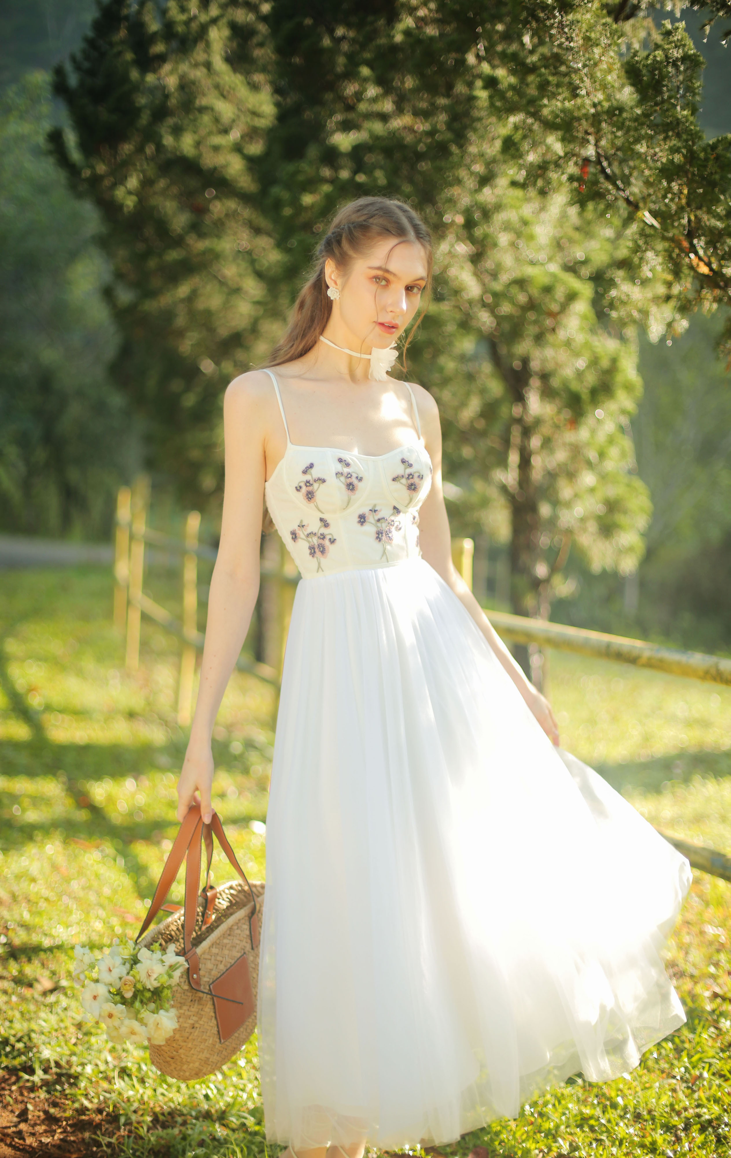 SÒ VINTAGE - MARCI Đầm maxi thêu kèm hoa