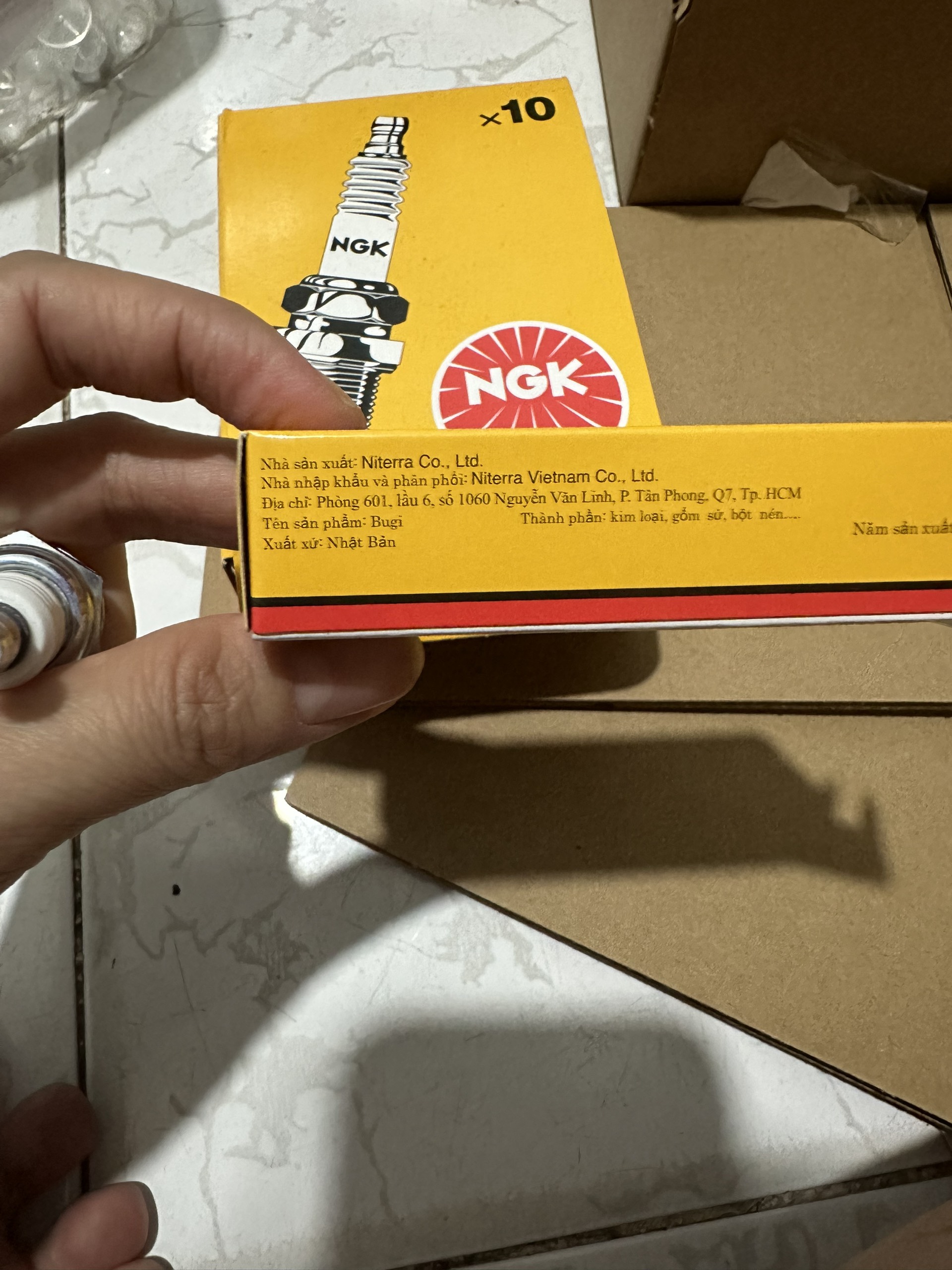 [HCM][ Made in Japan] Bugi ( buri) 2 thì NGK máy cắt cỏ/ máy cưa xích