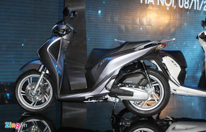 Ốp cảng sau Carbon dành cho SH 2017,2018,2019