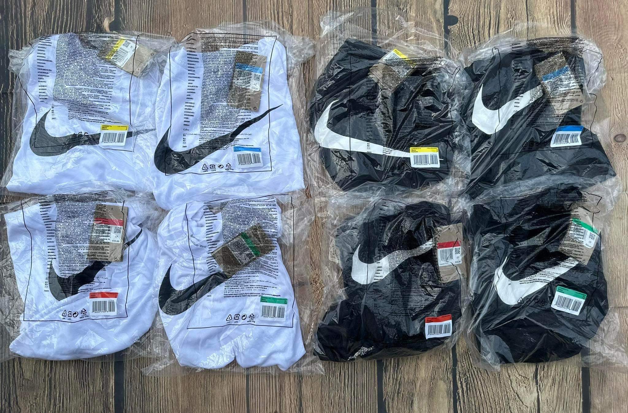 Áo thun Nike logo to Auth
