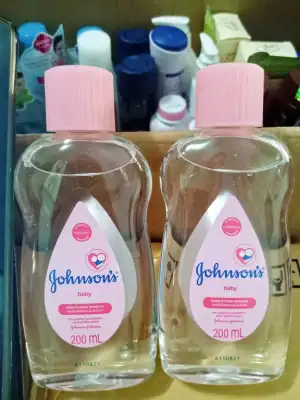 Dầu Massage & Dưỡng Ẩm Johnson's Baby Oil 200ml