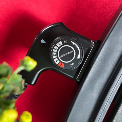 VỈ NƯỚNG ĐIỆN LOCK&LOCK EJG211BLK (1800W)