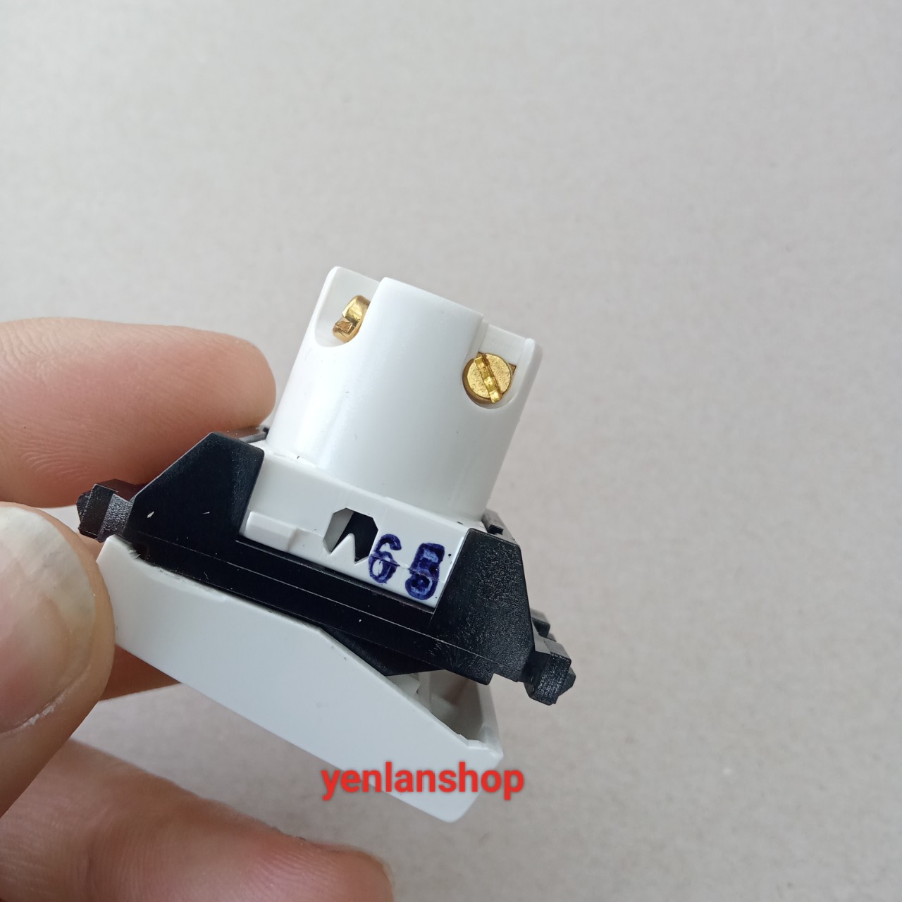 Hạt công tắc trung gian, công tắc đa chiều 4 cực, S18CC