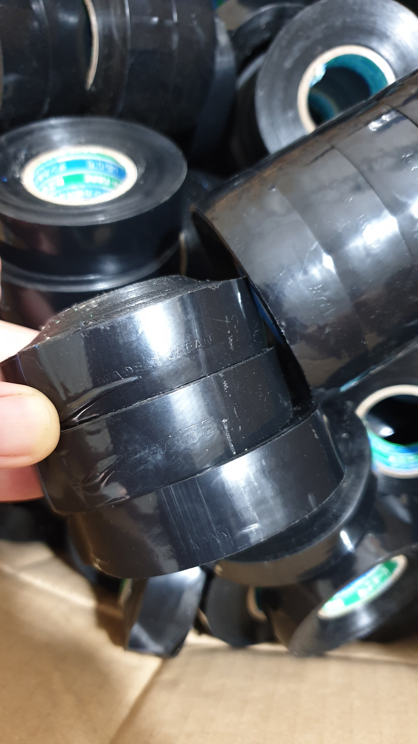 1KG BĂNG DÍNH CÁCH ĐIỆN DENKE ( MADE IN JAPAN )