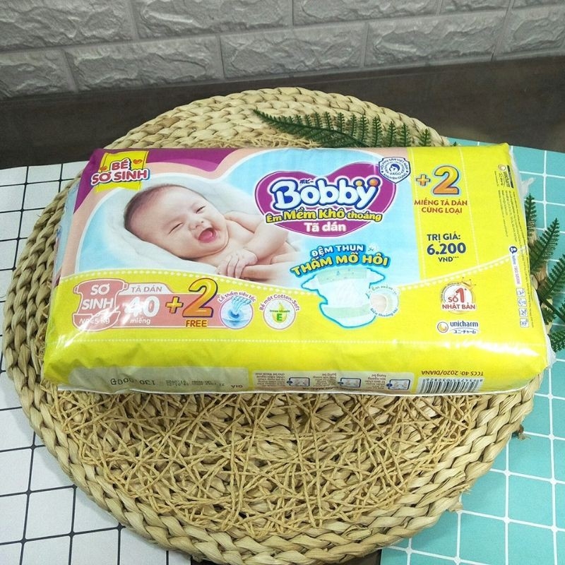 Tã dán Bobby Newborn Size XS 40miếng