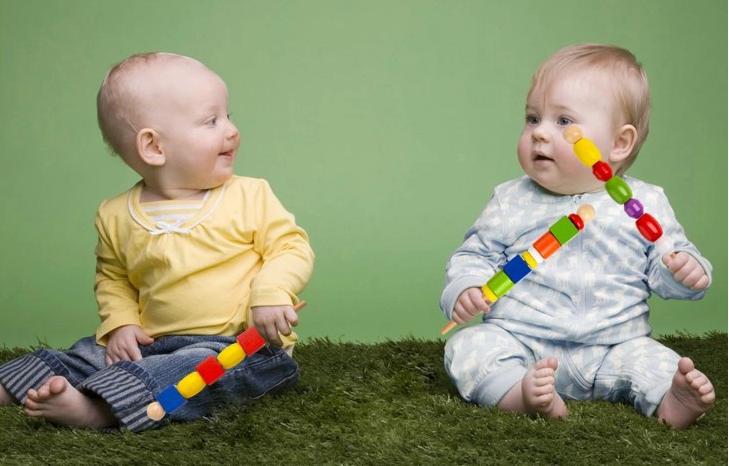 BỘ MONTESSORI -THANH QUE XÂU HẠT