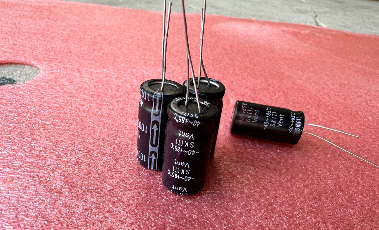 combo 5 tụ 1000uf/25V NICON