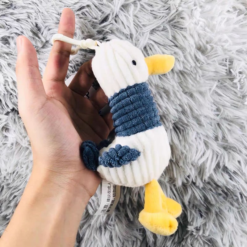 Móc treo balo túi xách vịt mỏ vàng quàng khăn đáng yêu LILA MKVIT285