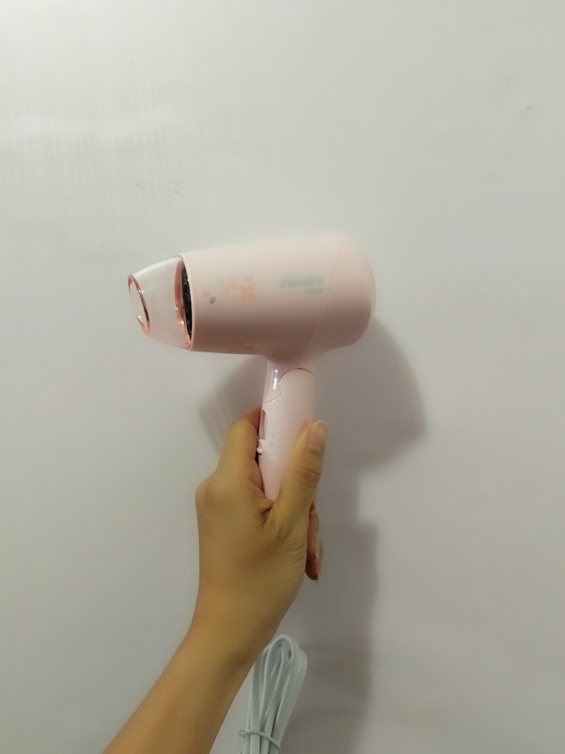 Máy sấy tóc Philips BHC010 Hồng - Hàng nhập khẩu