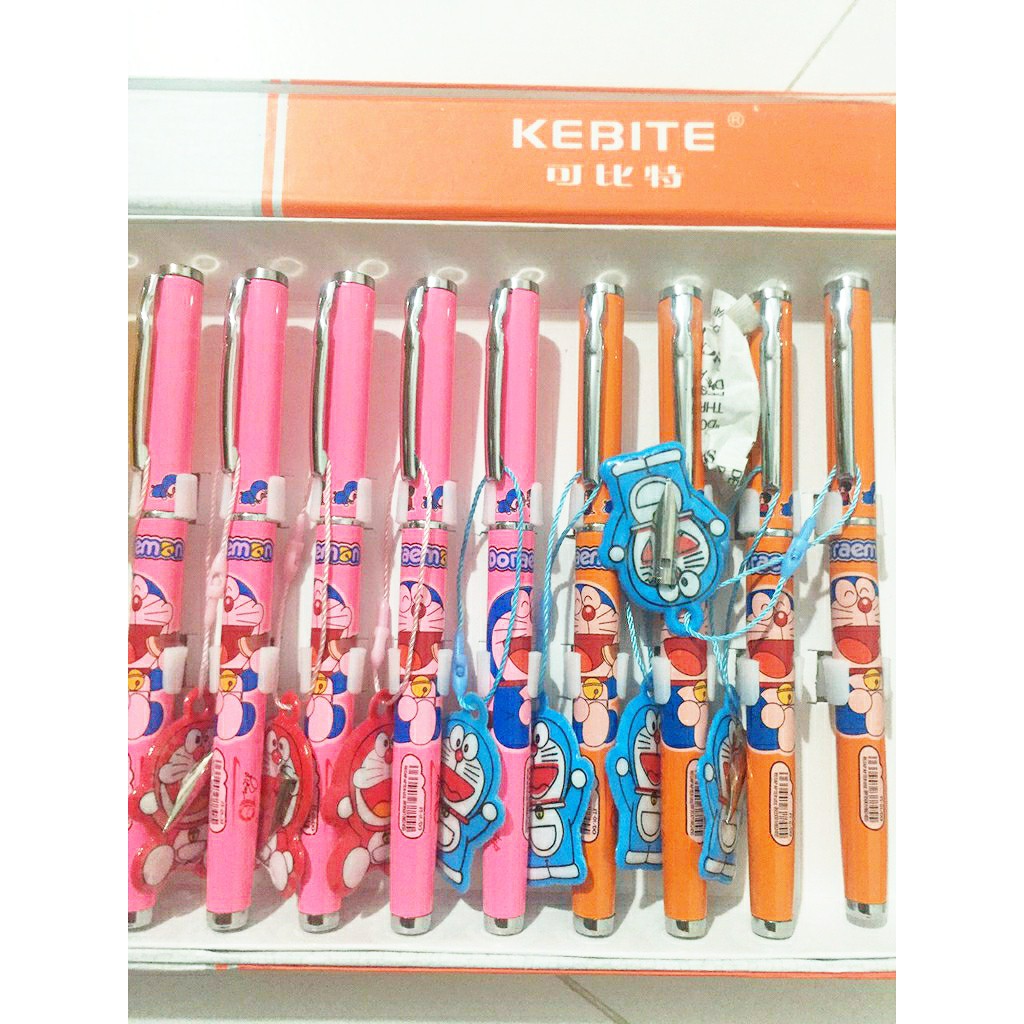 [HCM]Bút Máy Luyện Chữ Đẹp Kebite Hình Doreamon