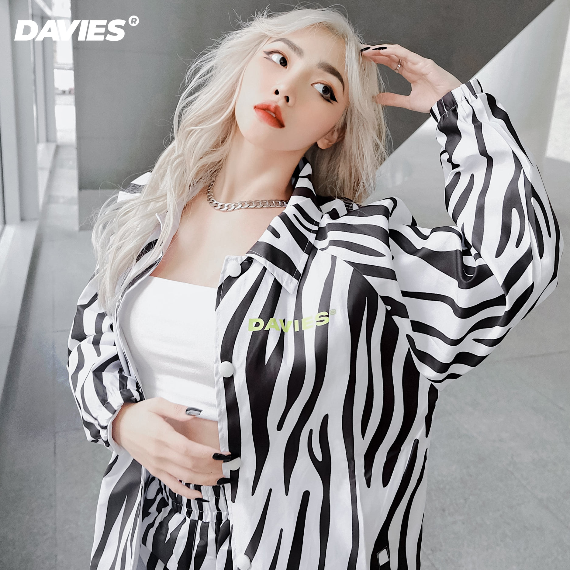 DAVIES - Áo khoác dù nữ form rộng - Ignore Jacket