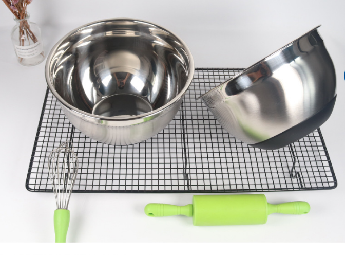 Tô trộn bột inox đế đen 20cm