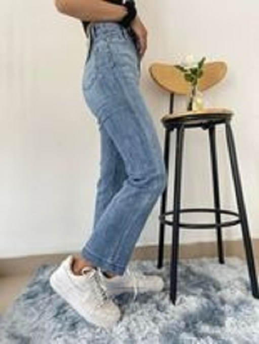 Quần Jean Ống Đứng Co Giãn