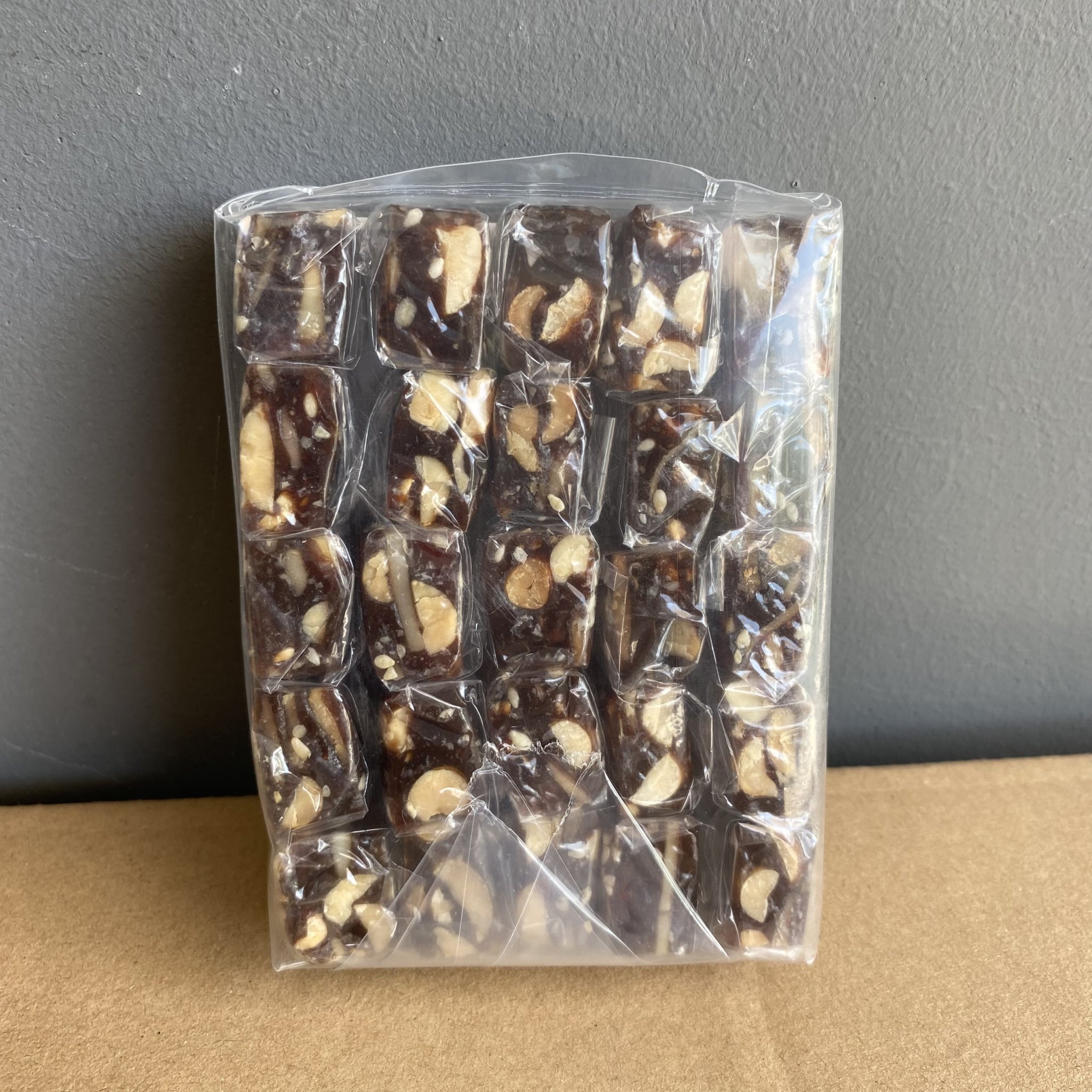 Hien Xuan banana burrow candy