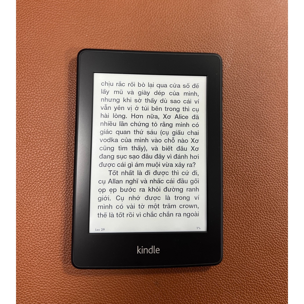 Máy Đọc Sách Điện Tử Amazon Kindle Paperwhite 1 Có Đèn Nền - Kindle PPW1