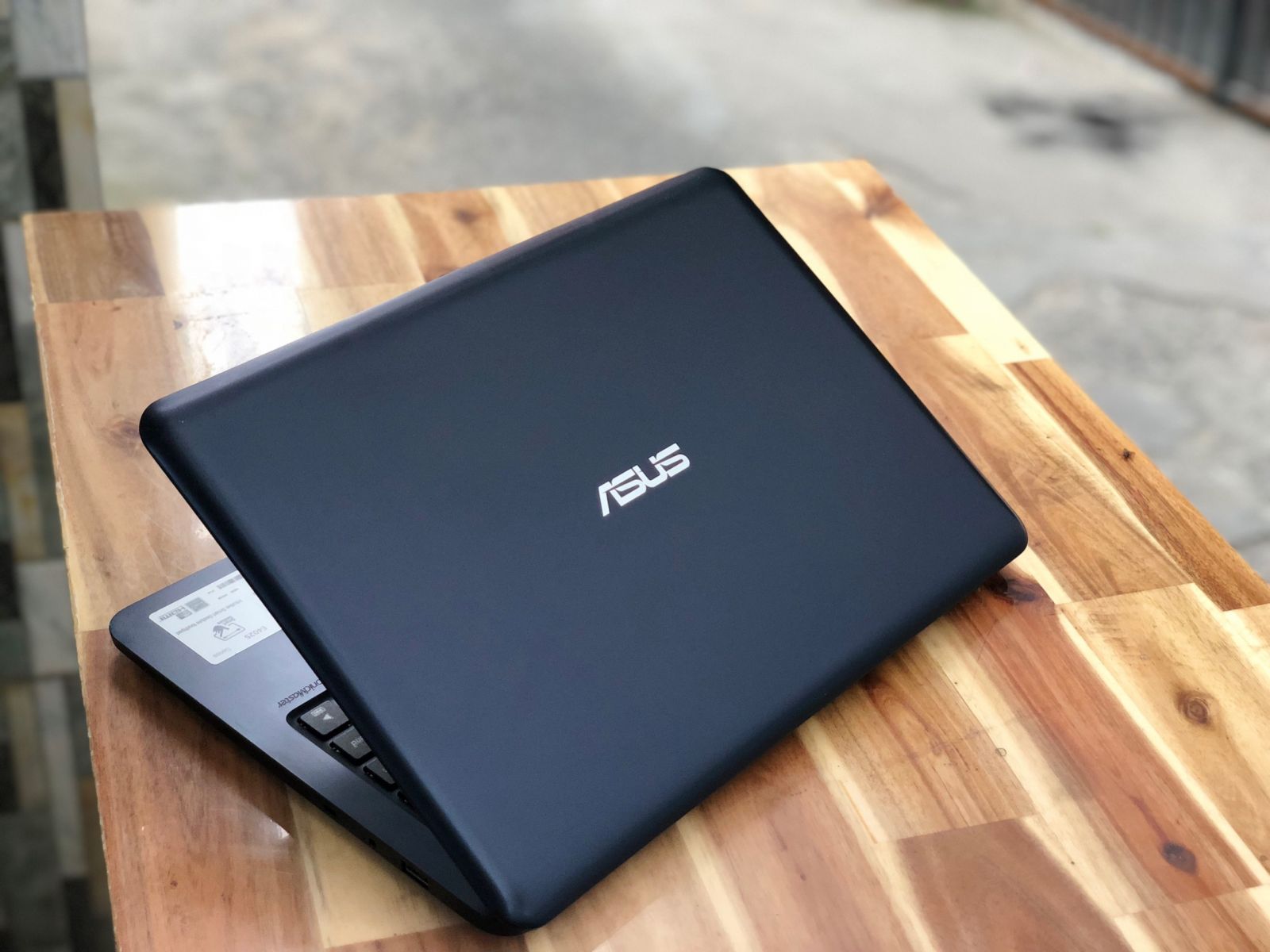 [Trả góp 0%]Asus E402SA Celeron N3060 Ram 4G SSD 128G 14inch