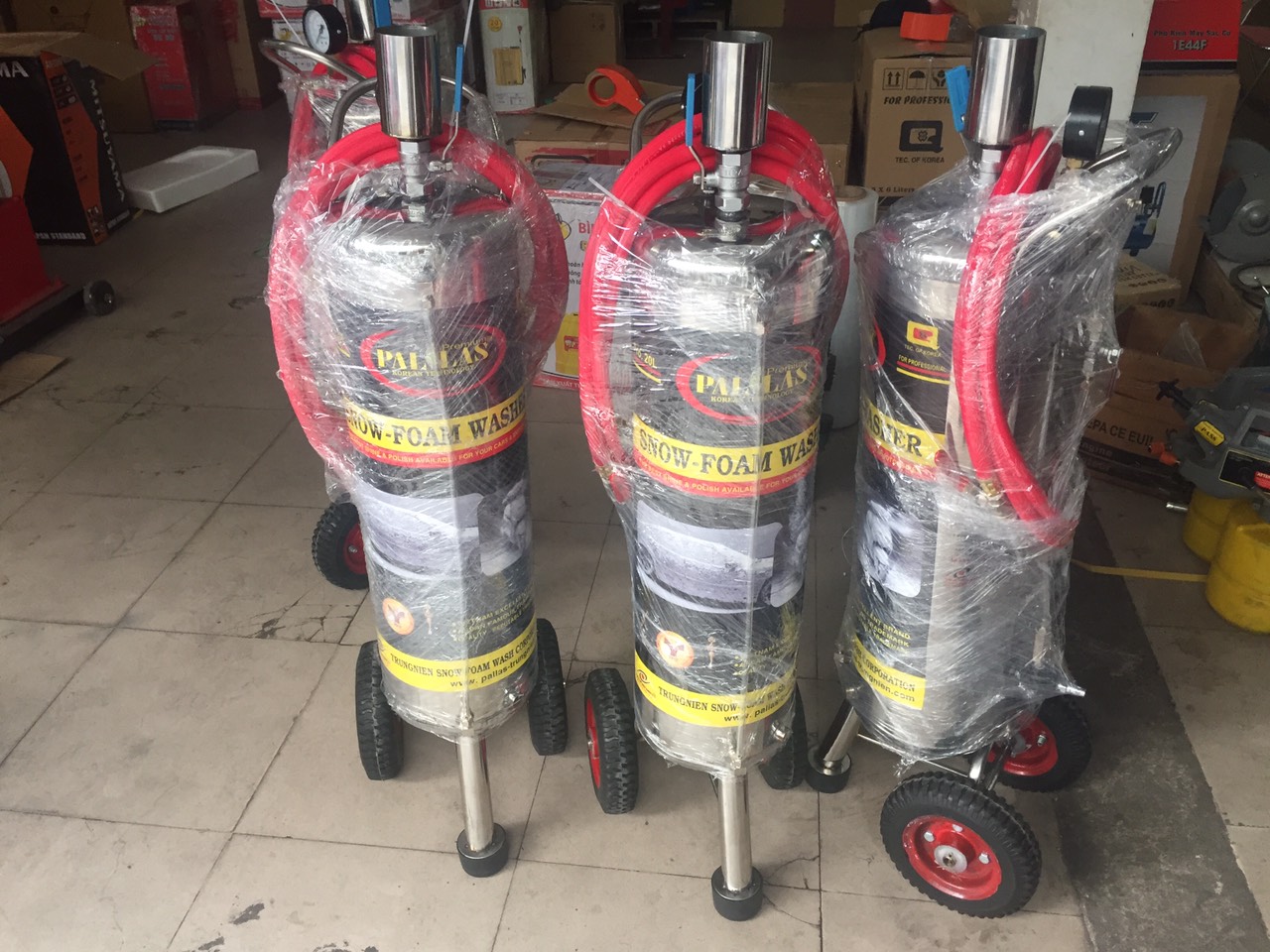 Bình rửa xe bọt tuyết Pallas 20 lít