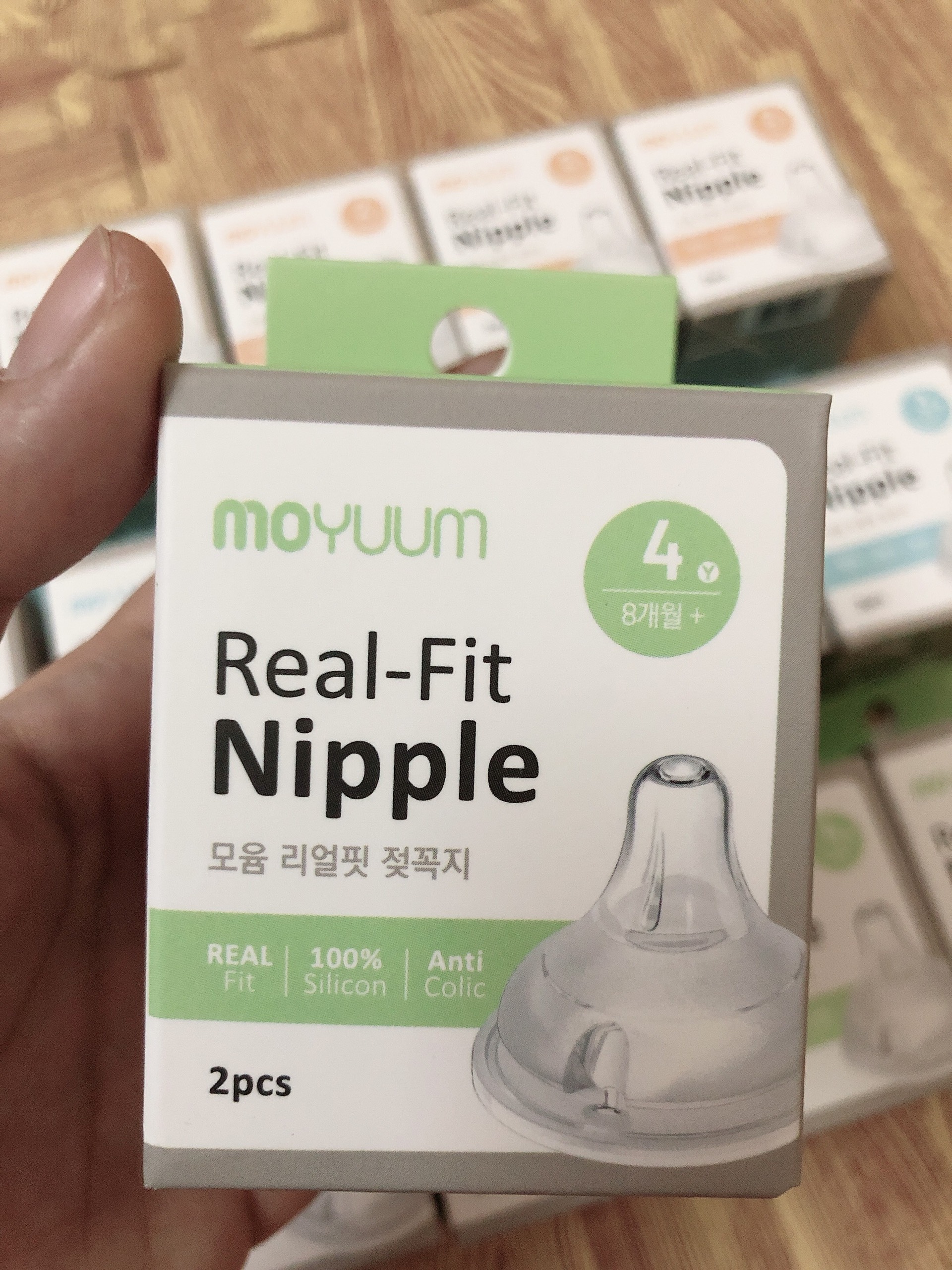 Núm ti thay thế bình Moyuum Hàn Quốc số 1/ 2/ 3 /4 (1 núm không hộp, set 2 núm có hộp)