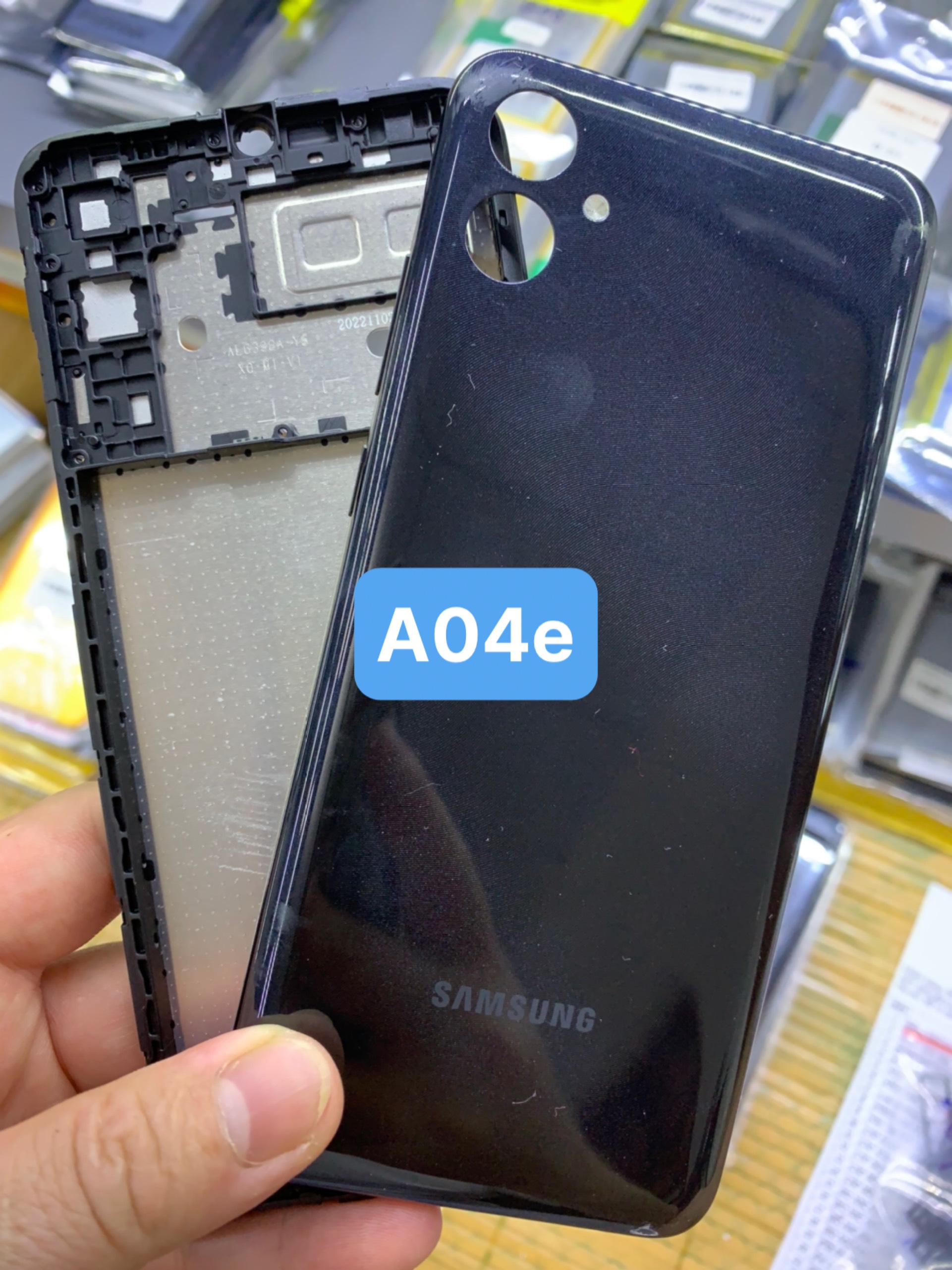 Bộ xương, vỏ samsung A04E ( lưng, xương, phím bấm)