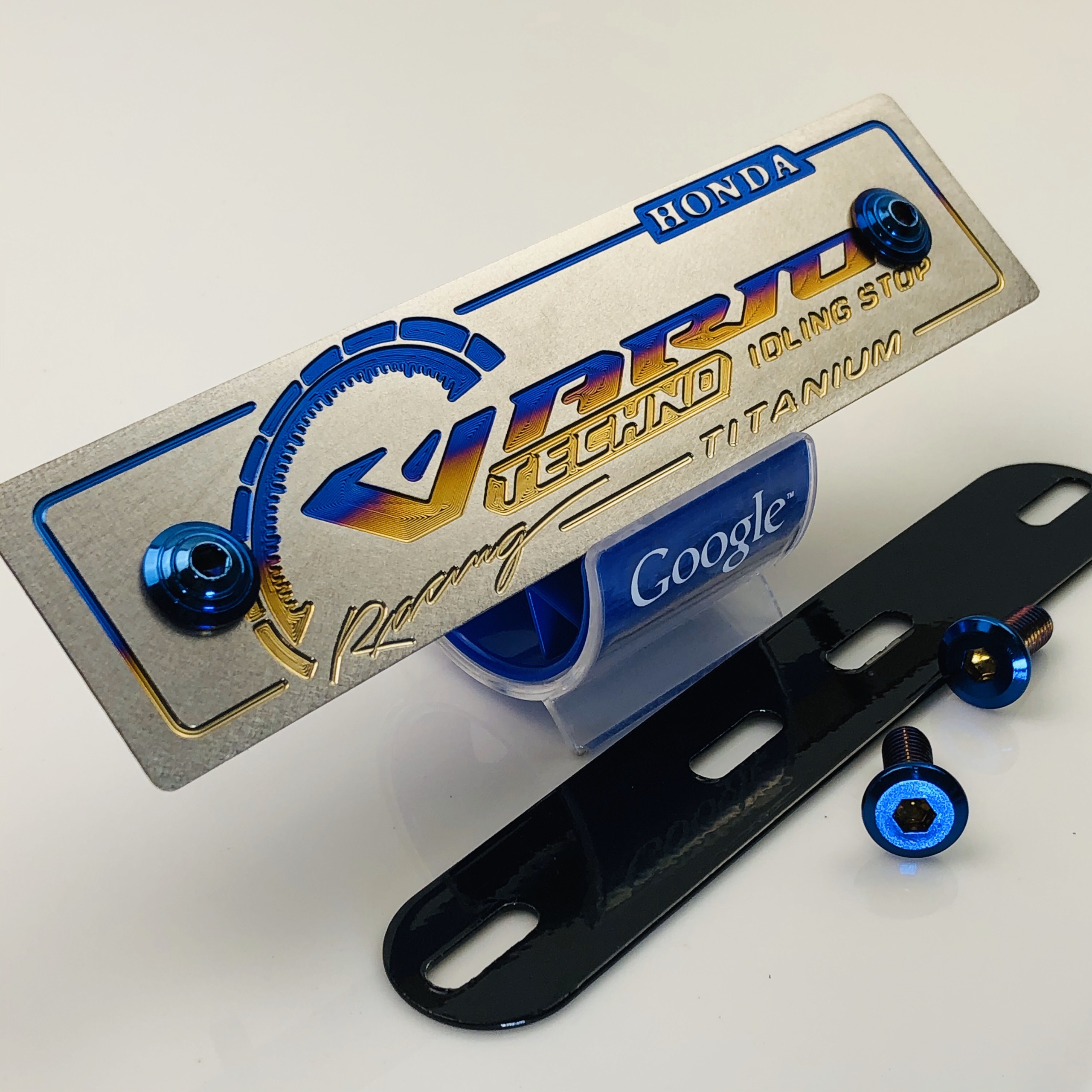 [HCM]bảng tên xe máy bảng tên titan nhập khẩu cao cấp dùng cho xe Vario (tặng ốc titan và pát gắn) 100% titan nguyên khối motorsaigon