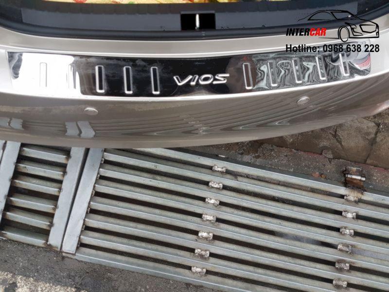 Bậc cốp Toyota Vios 2014 – 2017