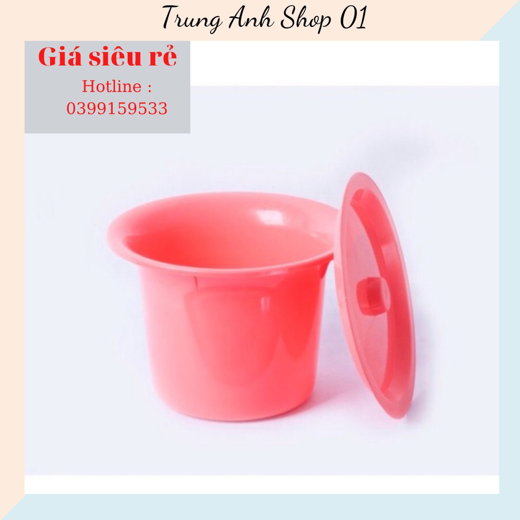 bô vệ sinh có nắp đậy