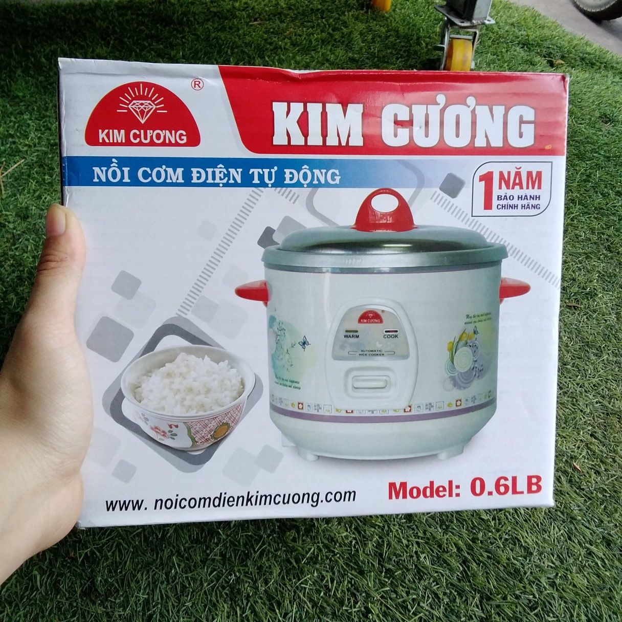 Nồi Cơm Điện Kim Cương nắp rồi 0.6L