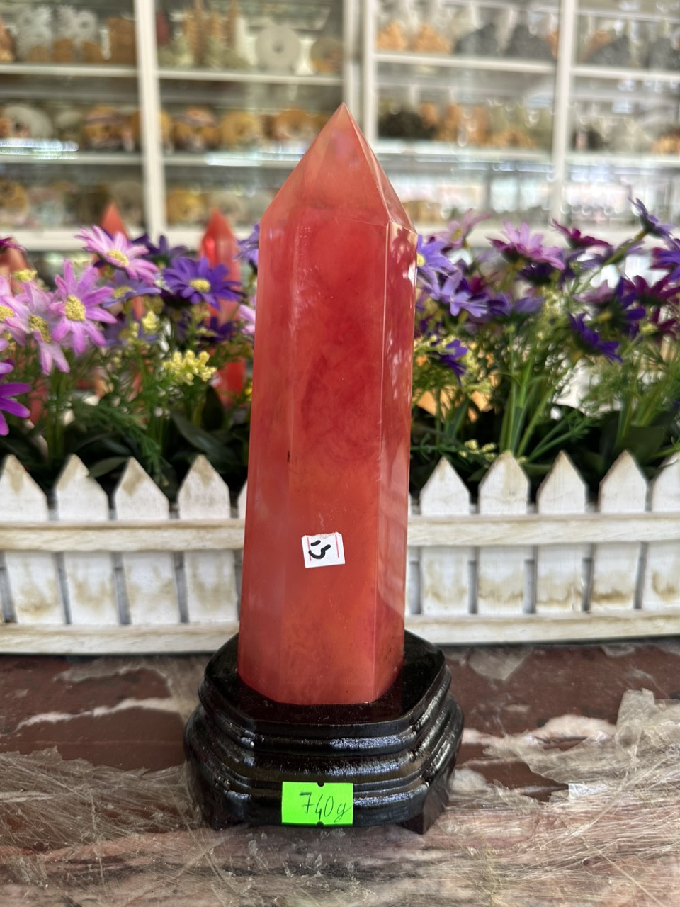 Trụ đá phong thủy trấn thạch đá núi lửa Obsidian đỏ