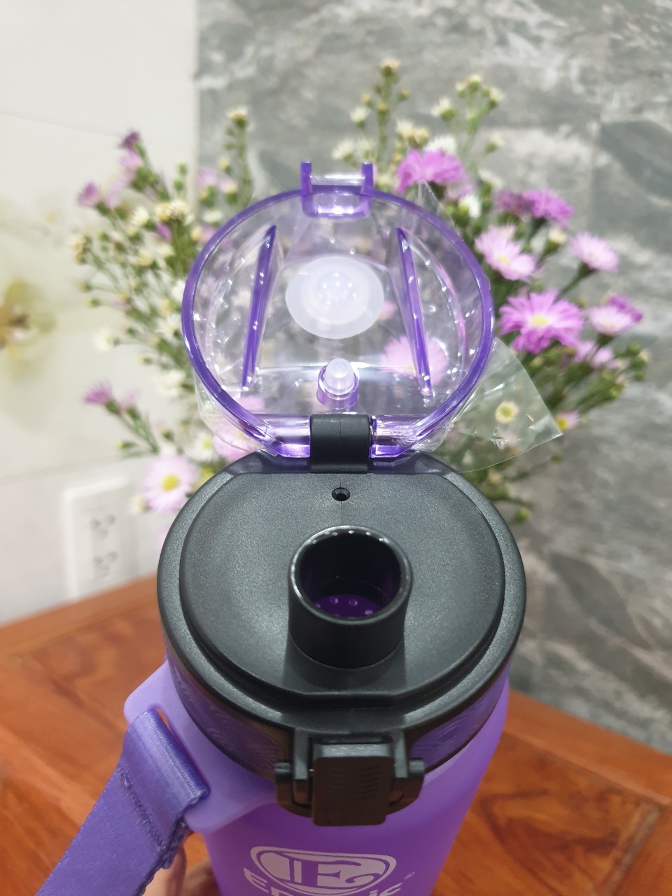 Bình Đựng Nước Ion Kiềm Dung Tích 750ml