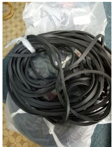 [HCM]RON ĐEN CỬA SẮT