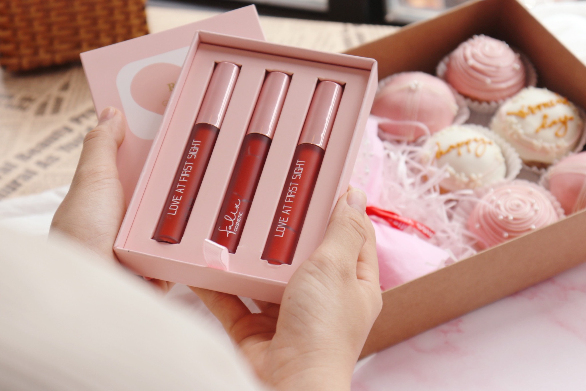SET SON LOVE AT FIRST SIGHT 3 THỎI
