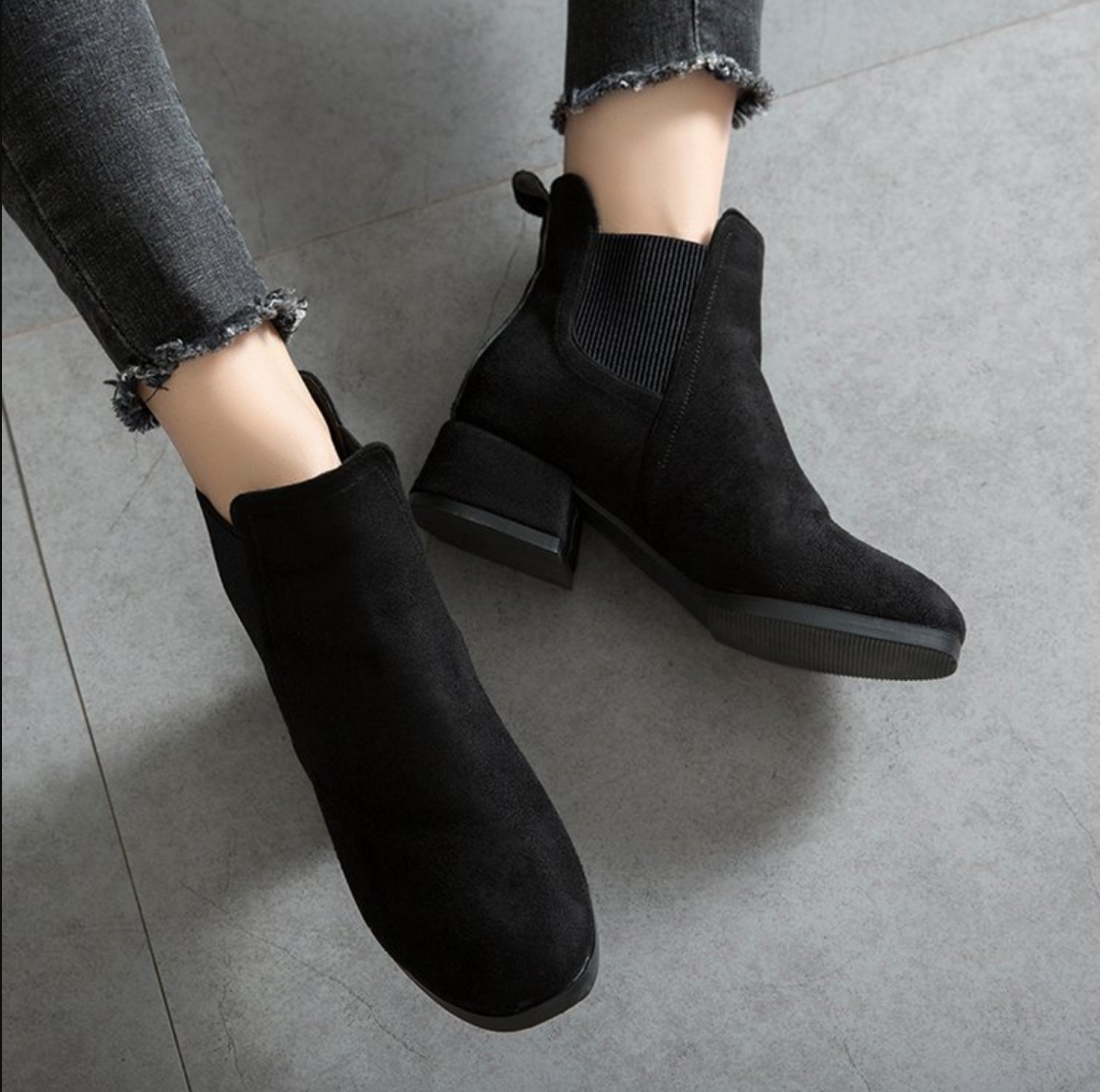 [ Màu NÂU + ĐEN size 35- 40 ]  Boot nữ cổ thun da lộn đế 4cm ÊM CHÂN GBN118