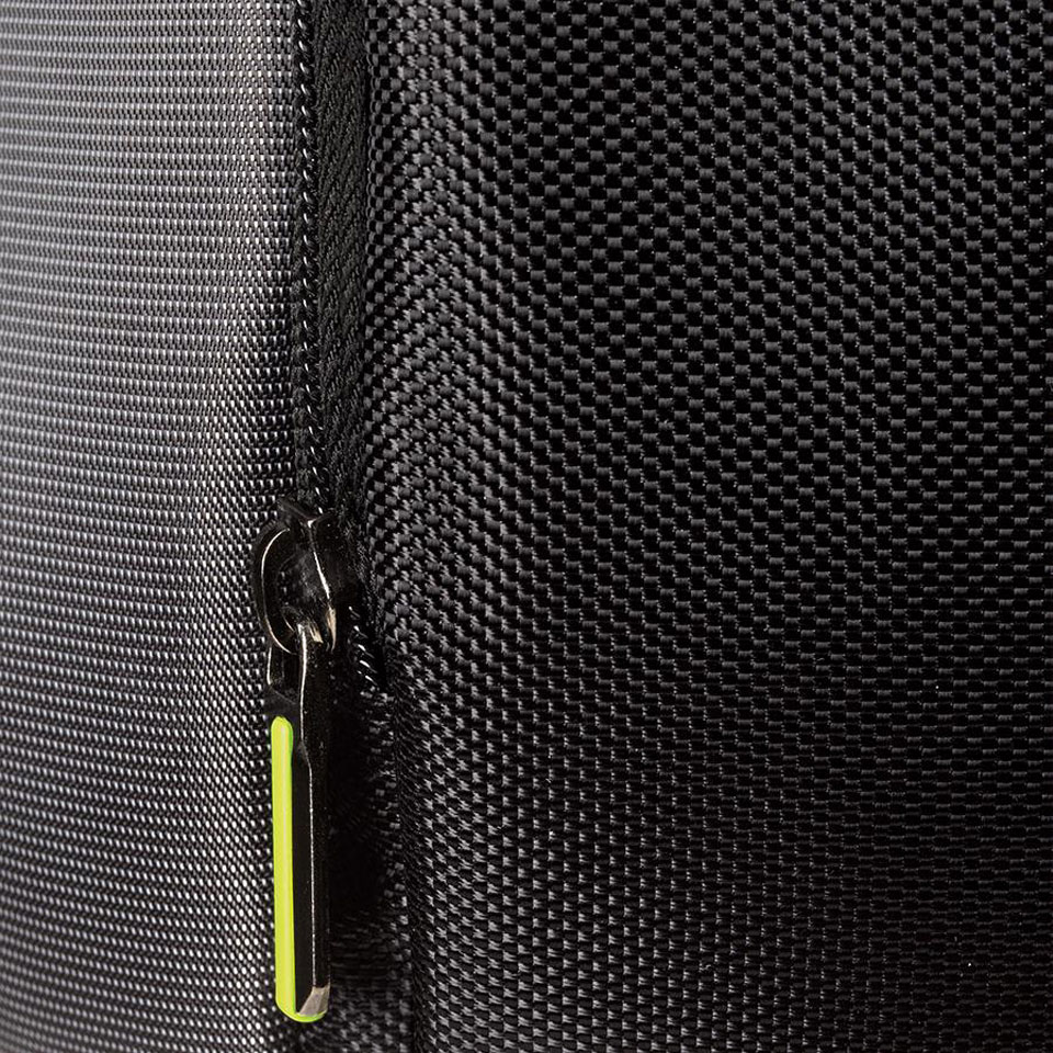 Túi đeo chéo Solo Active Universal 10.2"