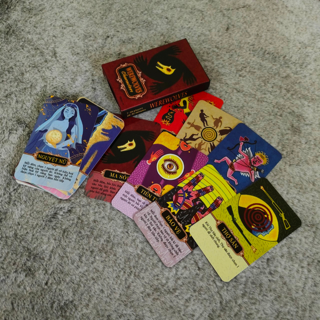 Combo 2 bộ bài Ma sói Characters và Ma sói Deluxe 21 lá