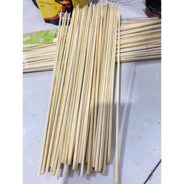 100 tăm xiên tre, que tre xiên thịt xúc xích dài 15cm, 17cm, 20cm, 25cm và 30cm
