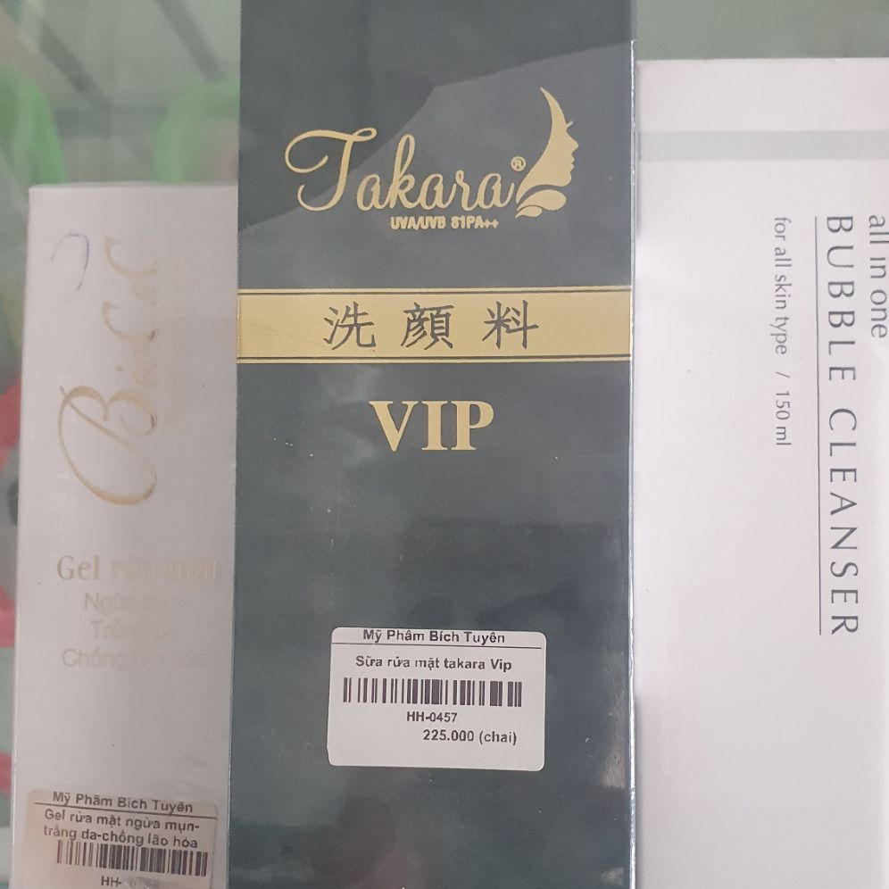 Sữa Rửa Mặt TAKARA VIP 150ML