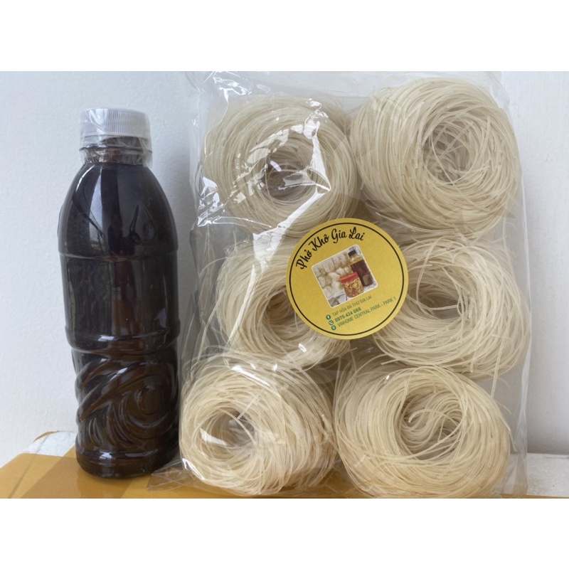 Set 1kg phở khô gia lai + 400gr tương đen trộn phở siêu ngon