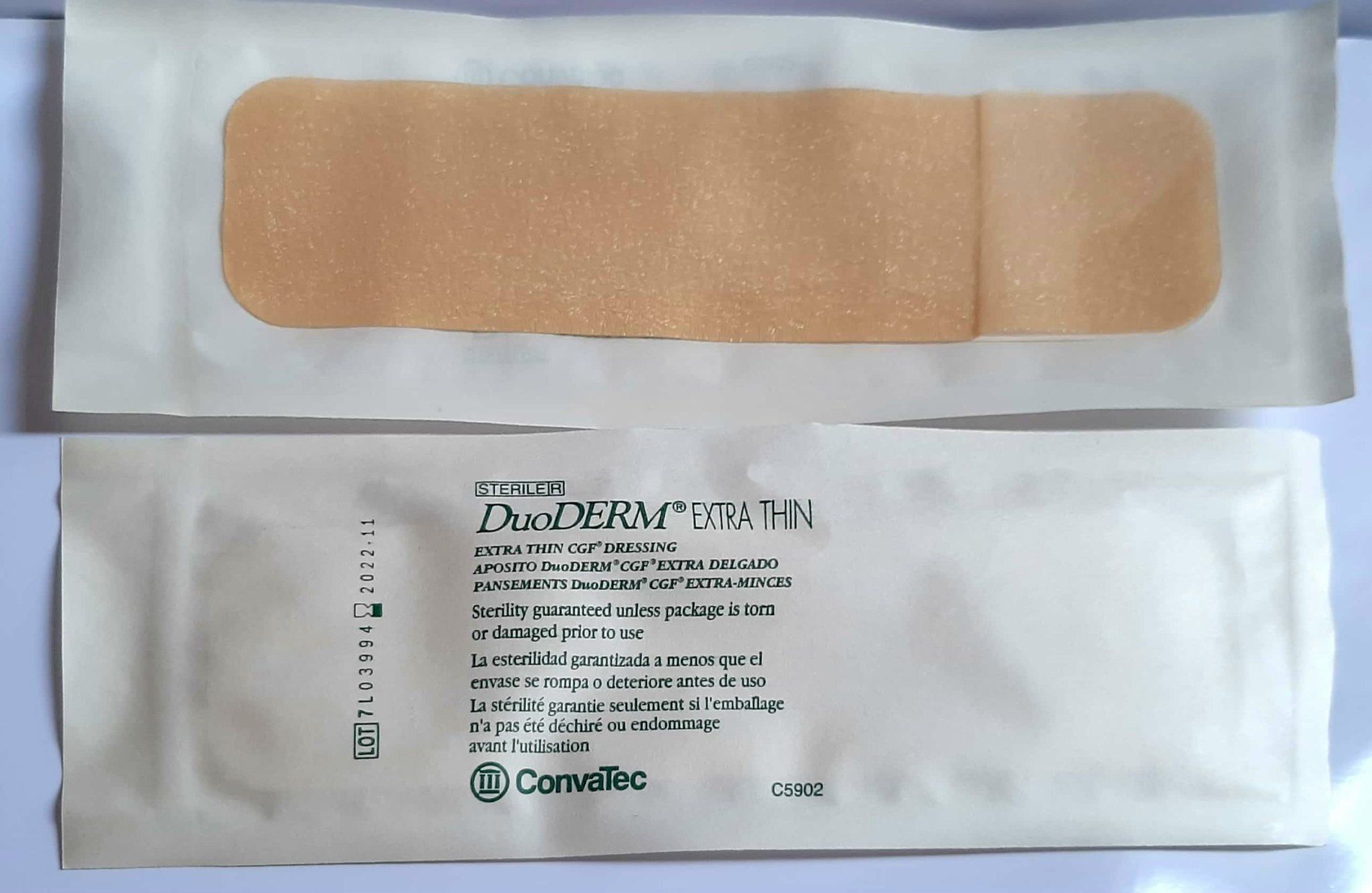 Miếng Dán Hút Mụn, mủ, vết bỏng Duoderm Extra Thin ( DÀNH CHO LƯỢNG DỊCH ÍT )