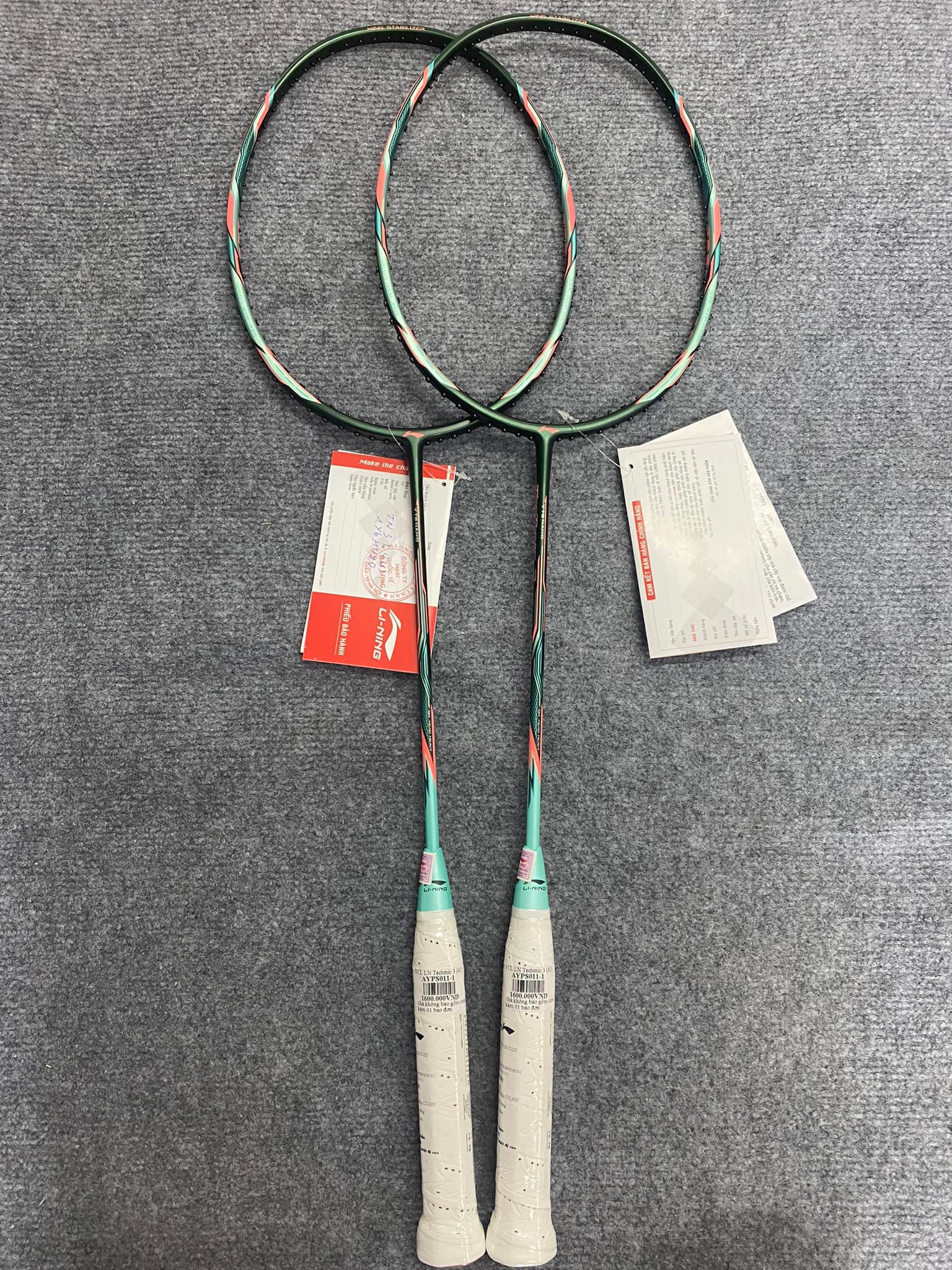 Vợt cầu lông Lining Tectonic 3 - 5U / 4U (Chính hãng)