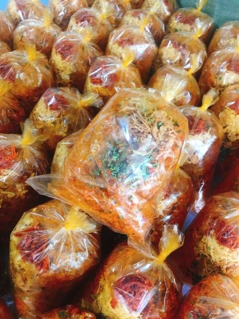 1 bịch bánh tráng trộn thập cẩm satế