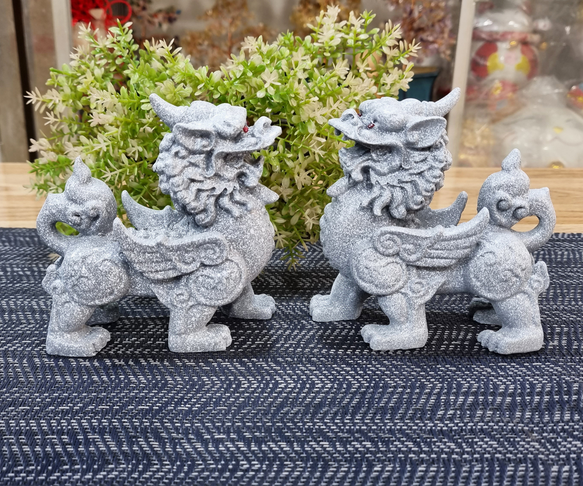 Bộ 02 tượng tỳ hưu giả đá size 11cm