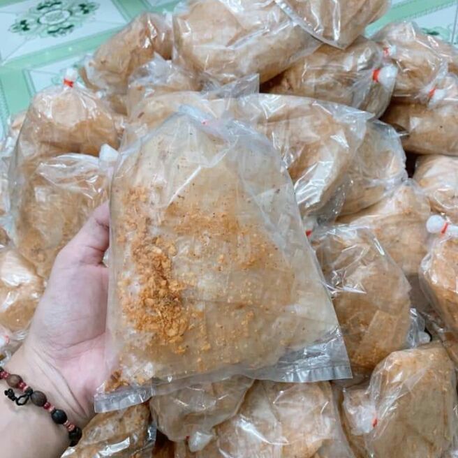 Bánh tráng trộn muối tỏi 10b/60k