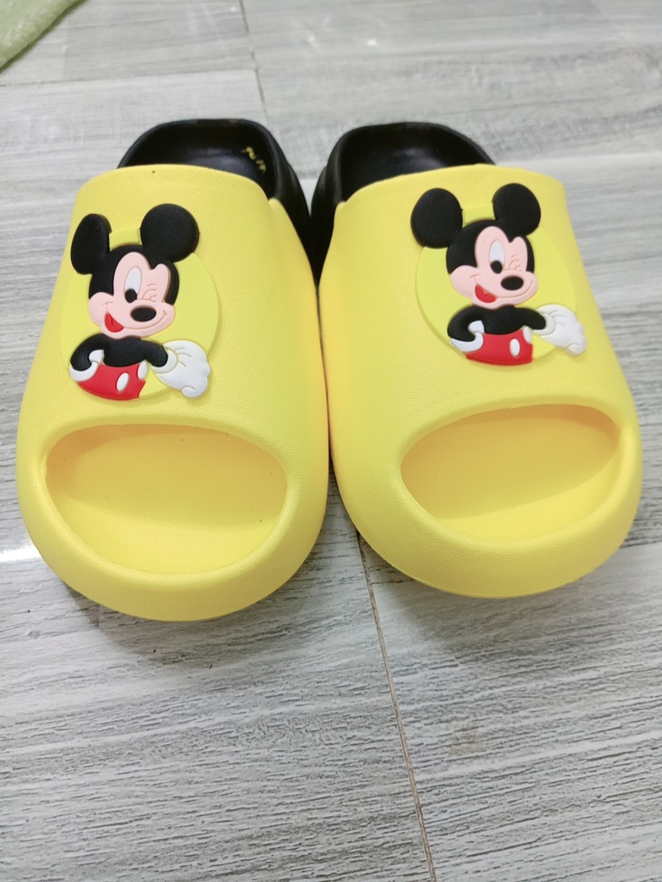 DÉP Bánh mì Chuột Mickey dễ thương cho BÉ. ( FORM NHỎ NÊN CHỌN TĂNG 1 SIZE)