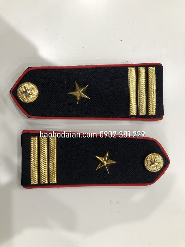Cầu vai bảo vệ gạch đồng kèm sao