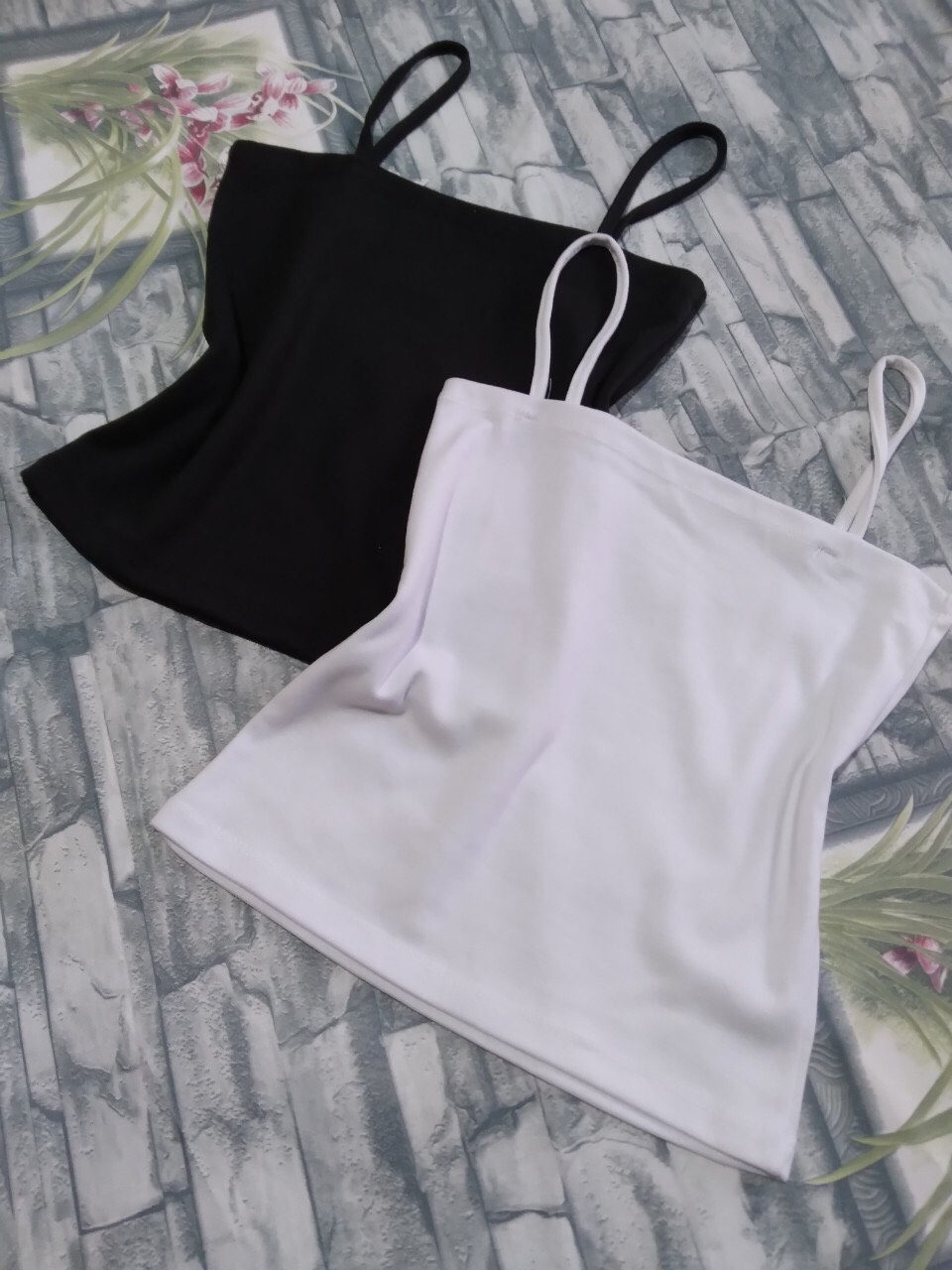 Áo thun cotton nữ croptop hai dây sợi bún co giãn 4 chiều thỏa mát khj mặt