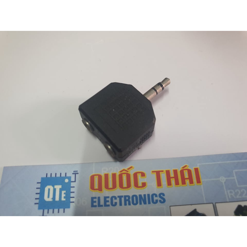 Cổng chia jack 3.5 đực thành 2 jack 3.5 cái